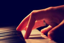 [网球]苦战三盘 门希克战胜弗里茨.